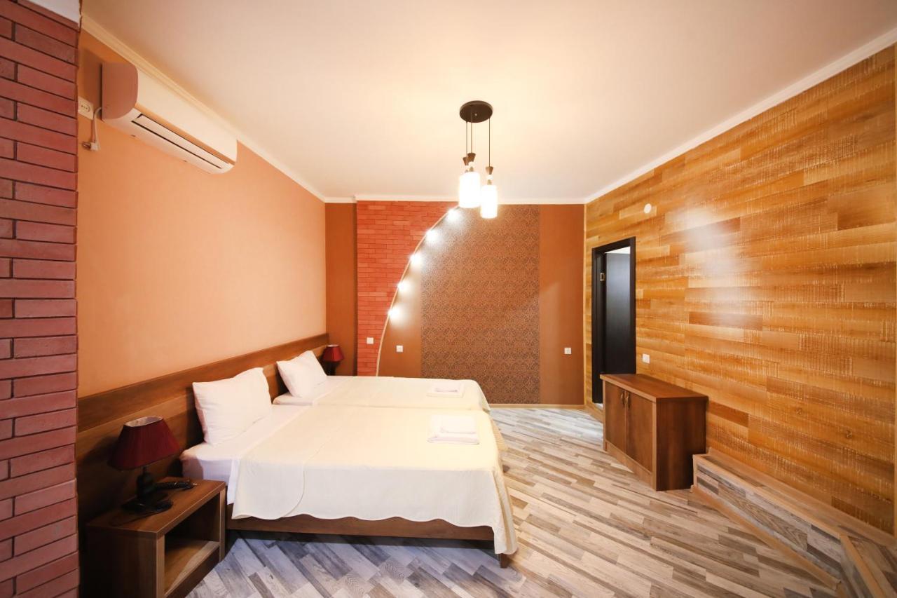 Hotel Tamari קוטאיסי מראה חיצוני תמונה