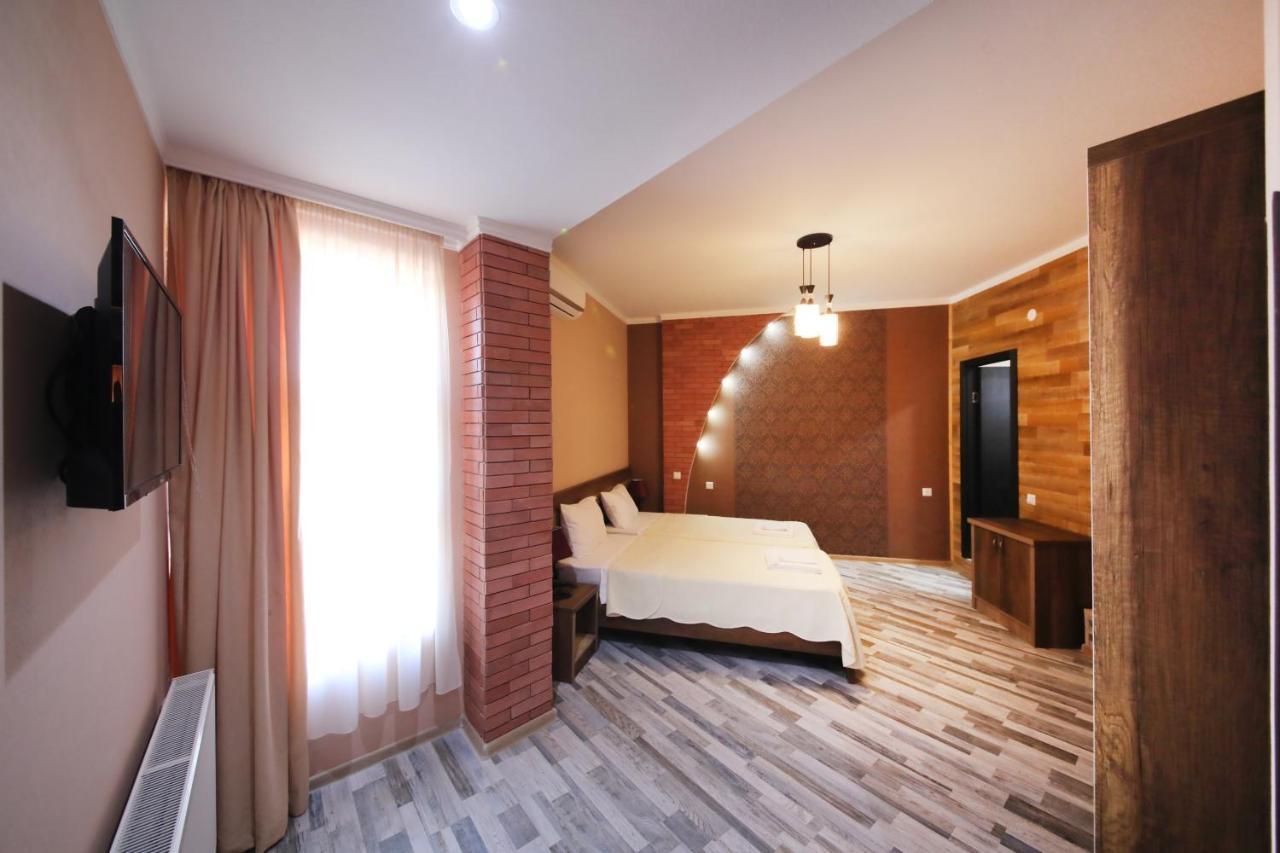 Hotel Tamari קוטאיסי מראה חיצוני תמונה