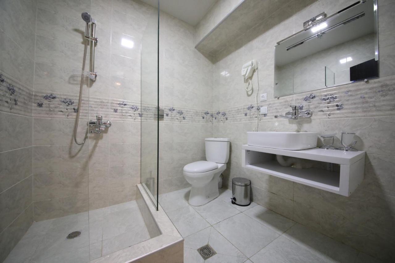 Hotel Tamari קוטאיסי מראה חיצוני תמונה