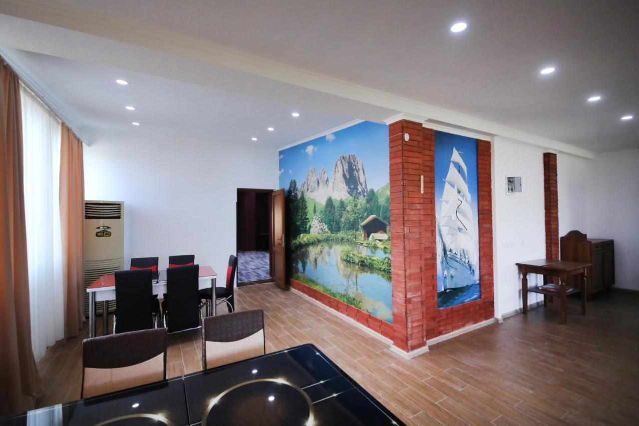 Hotel Tamari קוטאיסי מראה חיצוני תמונה
