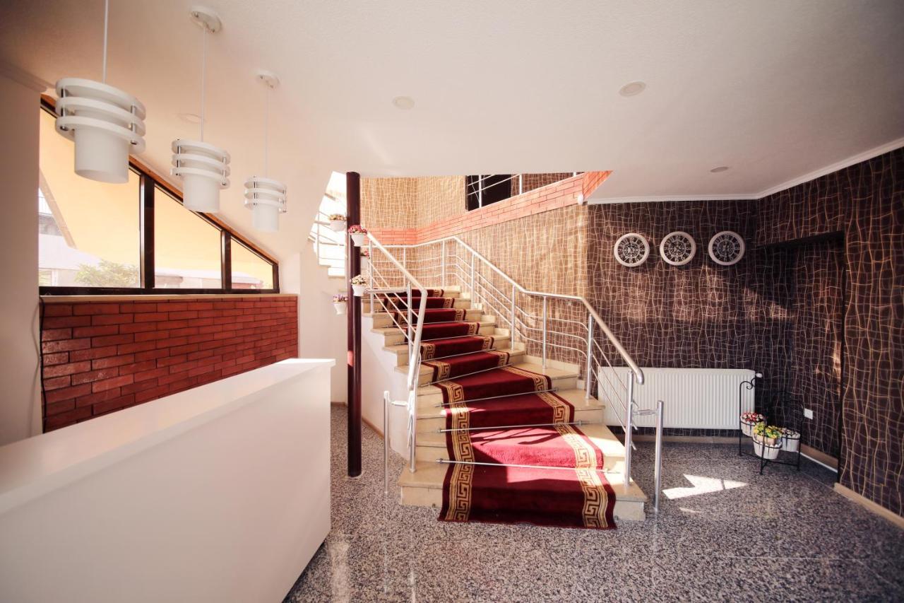 Hotel Tamari קוטאיסי מראה חיצוני תמונה