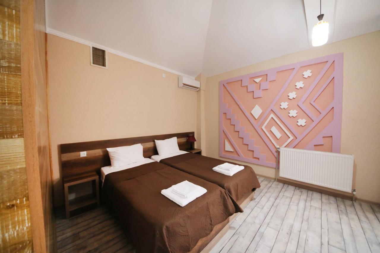 Hotel Tamari קוטאיסי מראה חיצוני תמונה