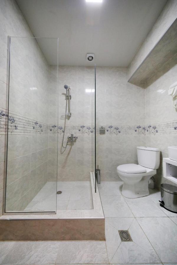 Hotel Tamari קוטאיסי מראה חיצוני תמונה